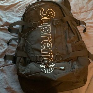 Supreme FW 18 backpack